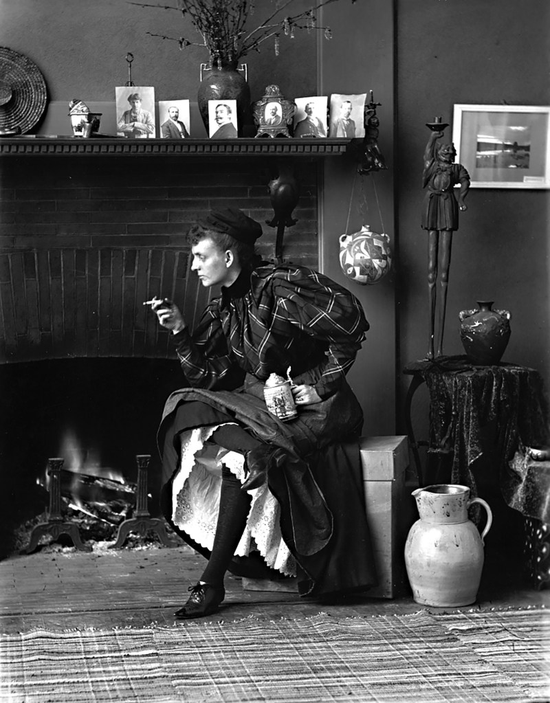 Frances Benjamin Johnston self portrait