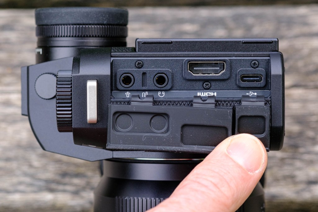 Leica SL3-P connector ports.