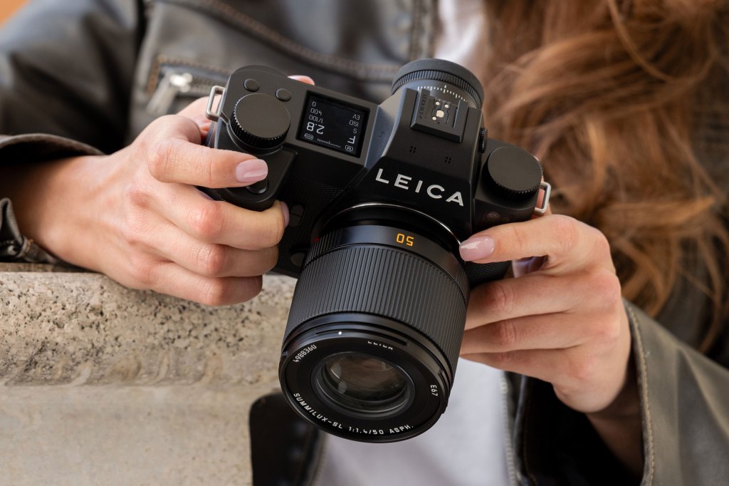 Leica Summilux-SL 50mm f/1.4 ASPH on the Leica SL3-P
