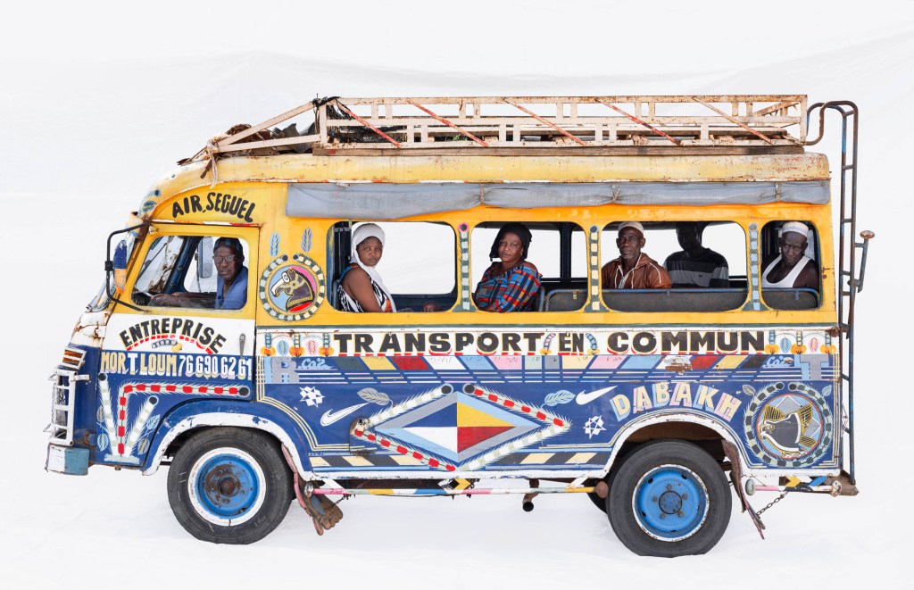 Mor, bus driver; passengers Ndoube, Aïda, Gora, Abdou and Macoura | Renault
Segeul Thioune, Senegal