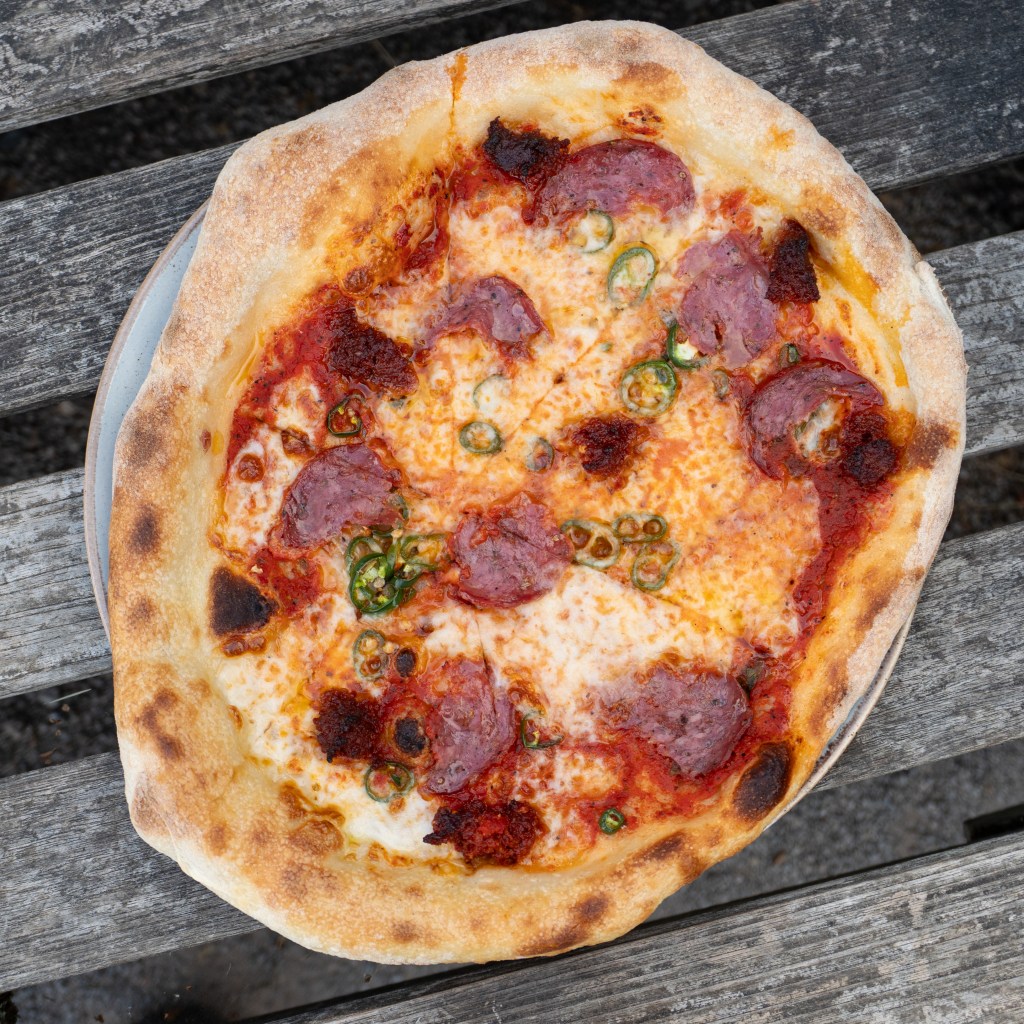 Panasonic Lumix L10 pizza sample image