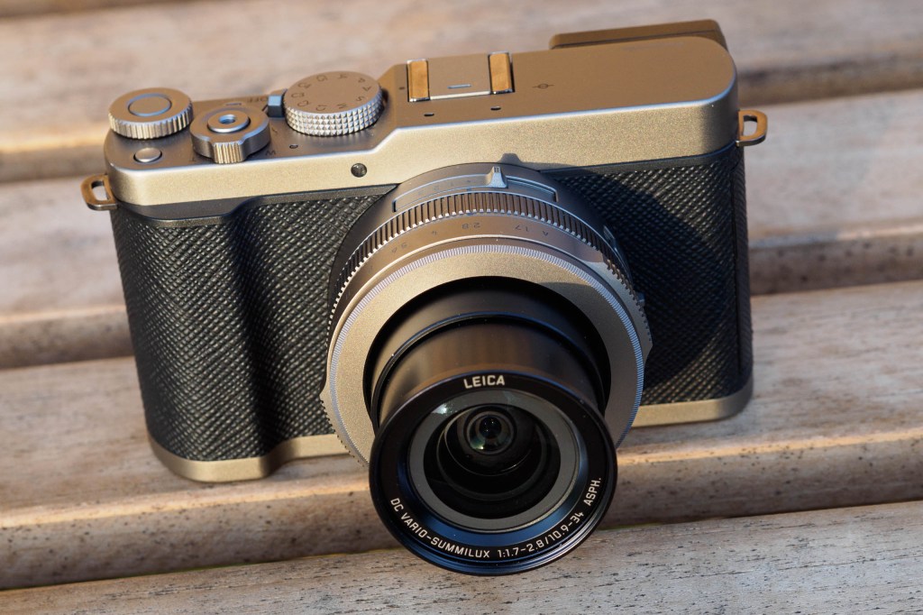 Panasonic Lumix L10