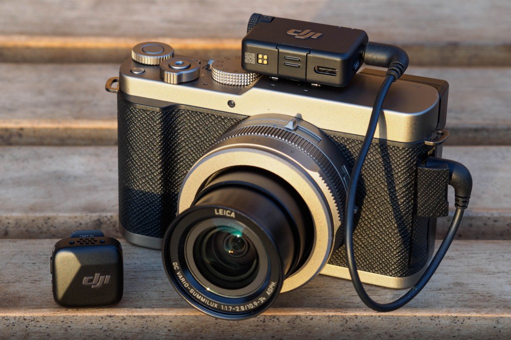 Panasonic Lumix L10 with DJI Mic Mini receiver