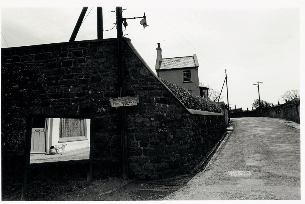 monochrome photo of a wall