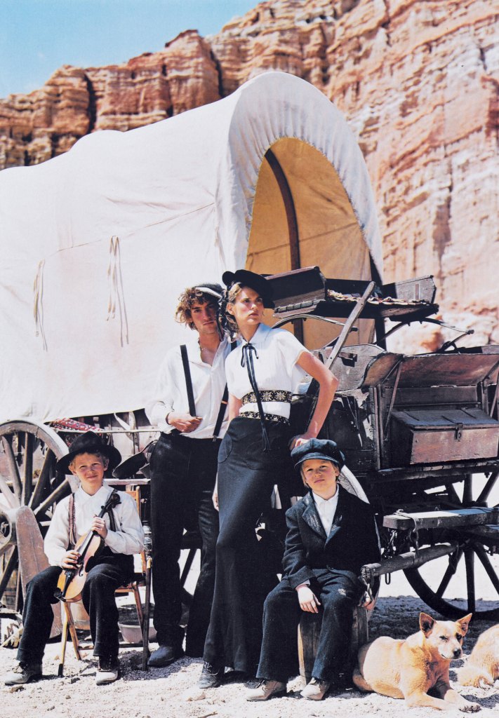 Stella Tennant with Warren Elgort Matthew Avedon and Ansel Elgort photographed by Arthur Elgort, Vogue June 2001.