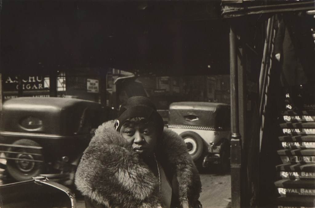 Walker Evans, 42nd Street and Sixth 
Avenue, 1929 © Walker Evans Archive, The 
Metropolitan Museum of Art
