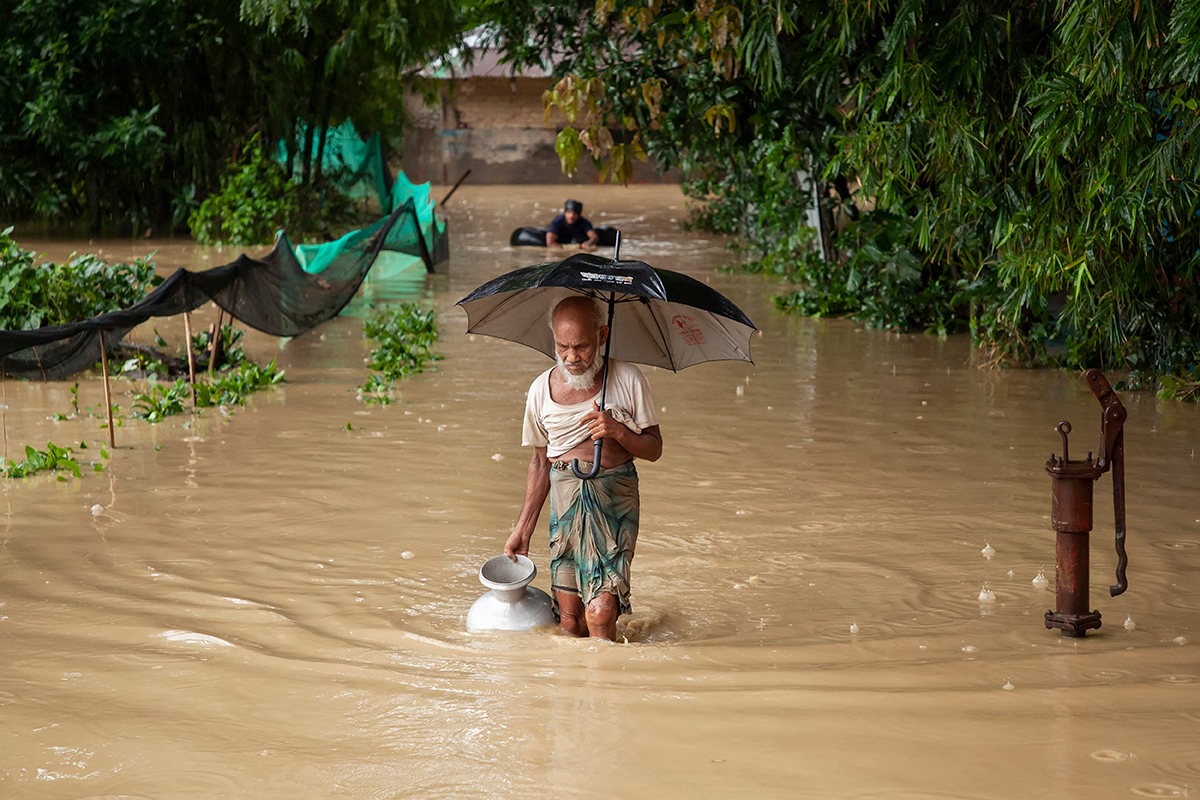 These powerful photographs of the Bangladeshi floods will make you stop and think harder about climate change