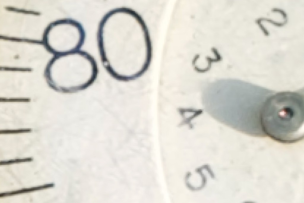 RAW 8 clock