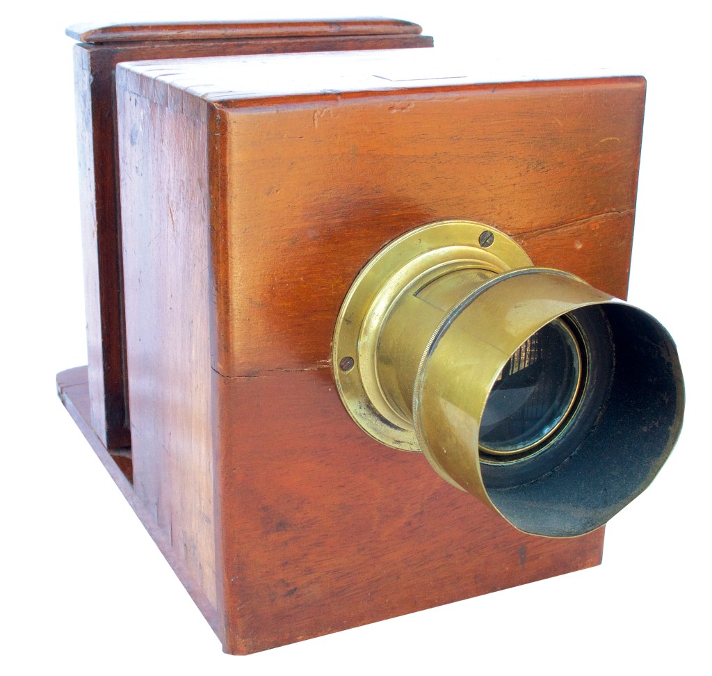 A wet plate camera made by the British firm Horne & Thornthwait