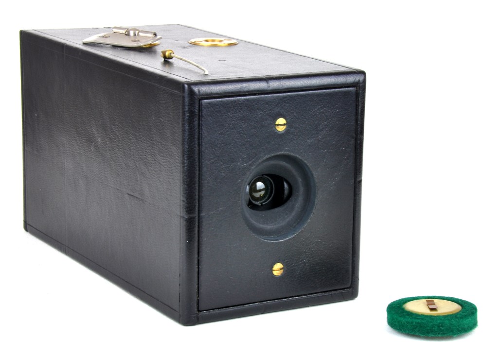 The Kodak of 1888 was the world’s first roll film camera whose simplicity of use appealed to people who had never before considered owing a camera. (The camera pictured is a now rare replica, made by Kodak in 1988 to celebrate the camera’s centenary)