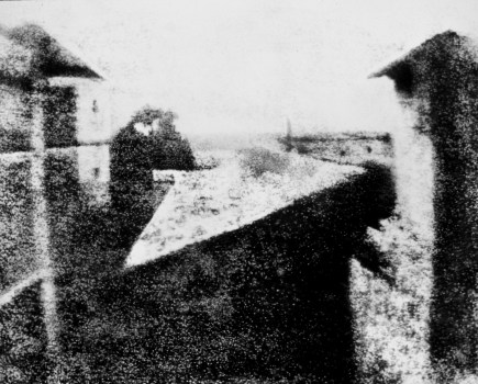 The famous scene taken from a window at Le Gras by Niépce in 1826 and now accepted at the world’s first photograph (Nicéphore Niépce, Public domain, via Wikimedia Commons)
