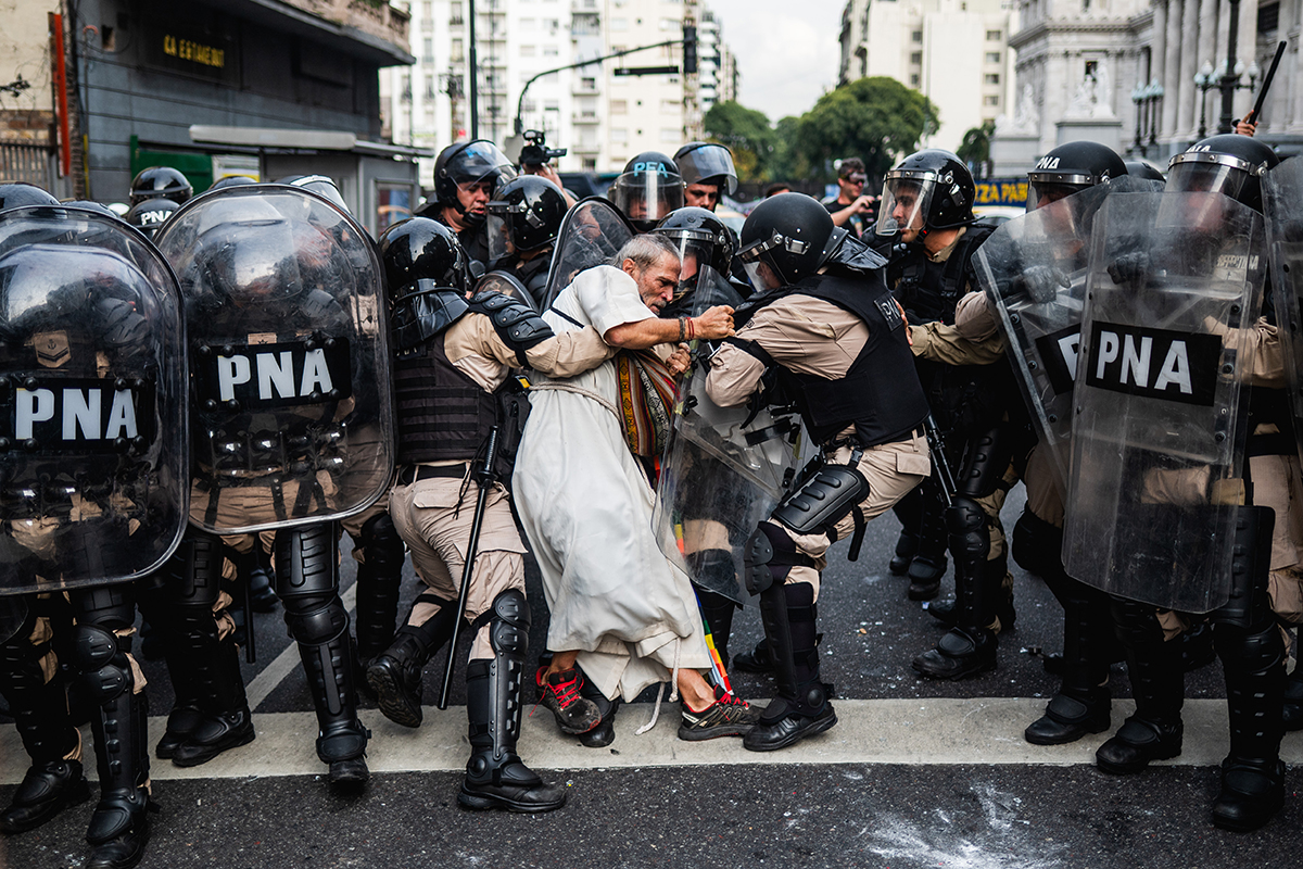 The world's best documentary photography exhibition returns to London this summer - and we have a special discount on tickets!