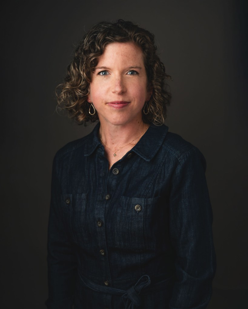 A portrait of a woman
