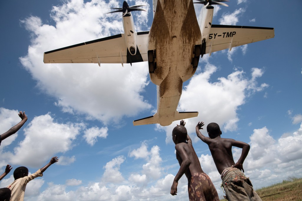 One month after cyclone Idai devastated large parts of Mozambique. WFP Aid flight, Buzi. Image Credit © Simon Townsley