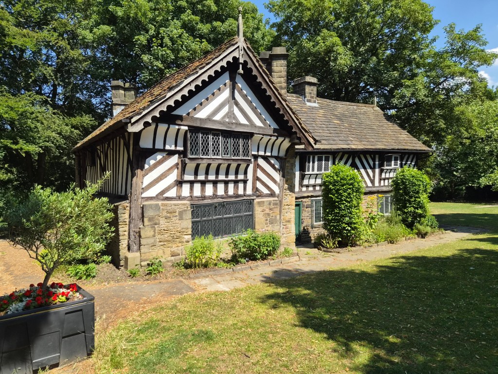 1x main camera. Bishops House. Photo JW