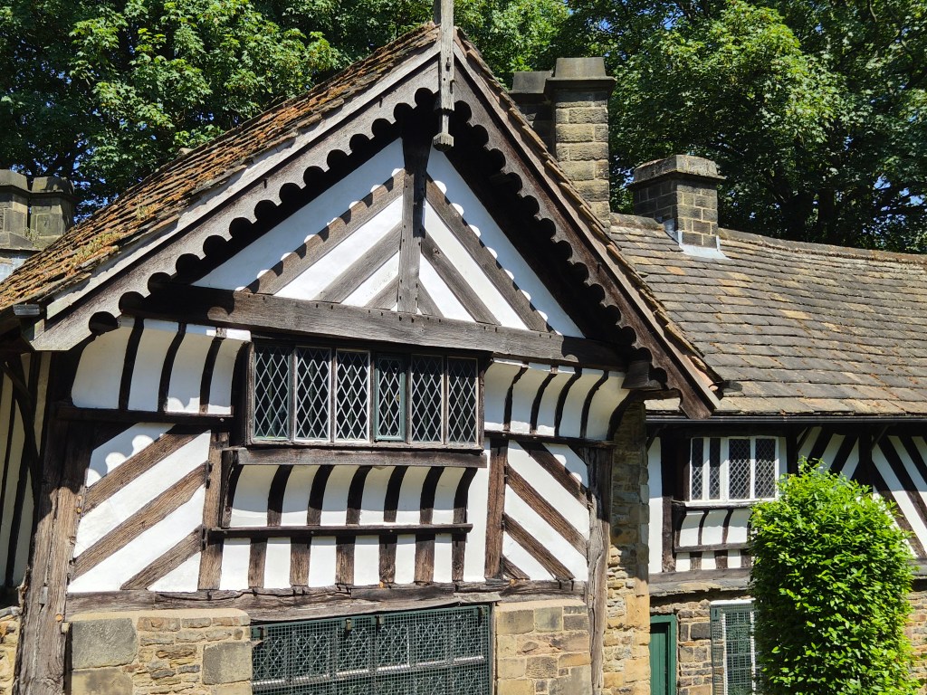 2x crop/zoom from main camera. Bishops House. Photo JW
