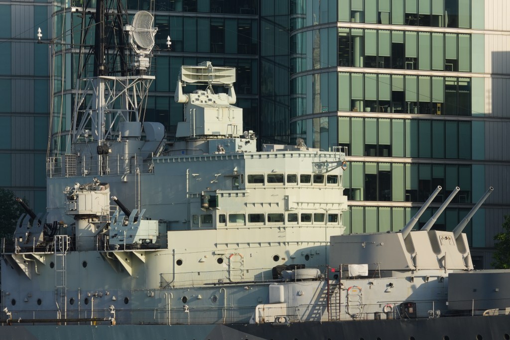 Sony RX10 V HMS Belfast sample image