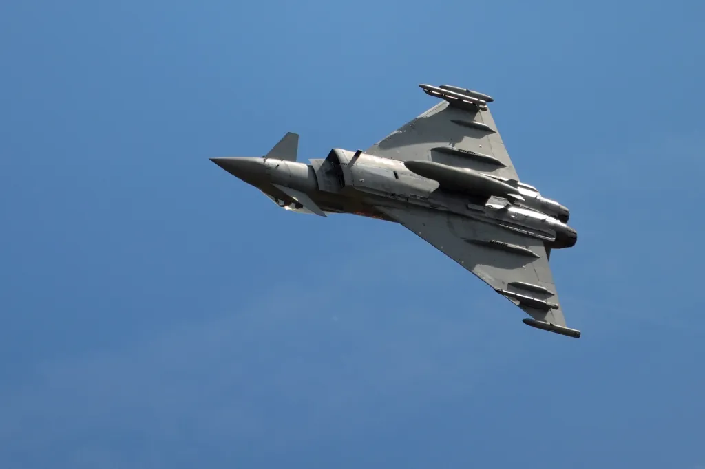 Sony RX10 V Eurofighter Typhoon sample image.