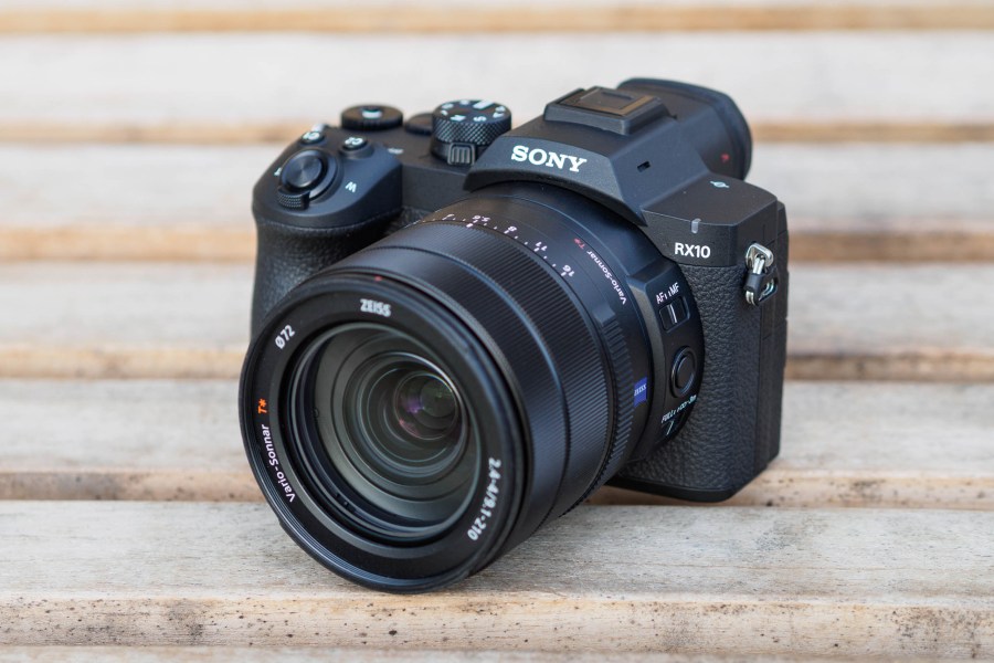 Sony RX10 V