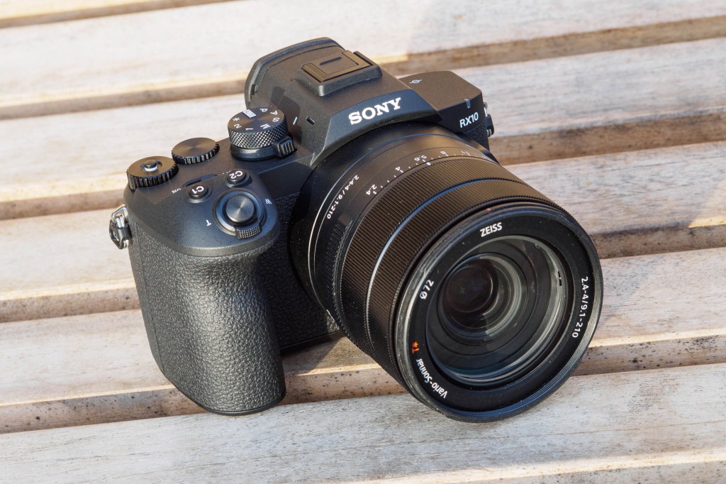 Sony RX10 V