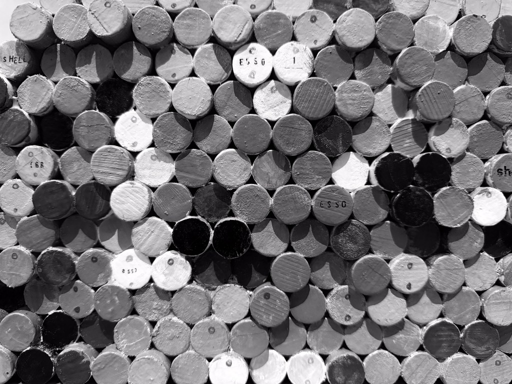 Lots of round corks